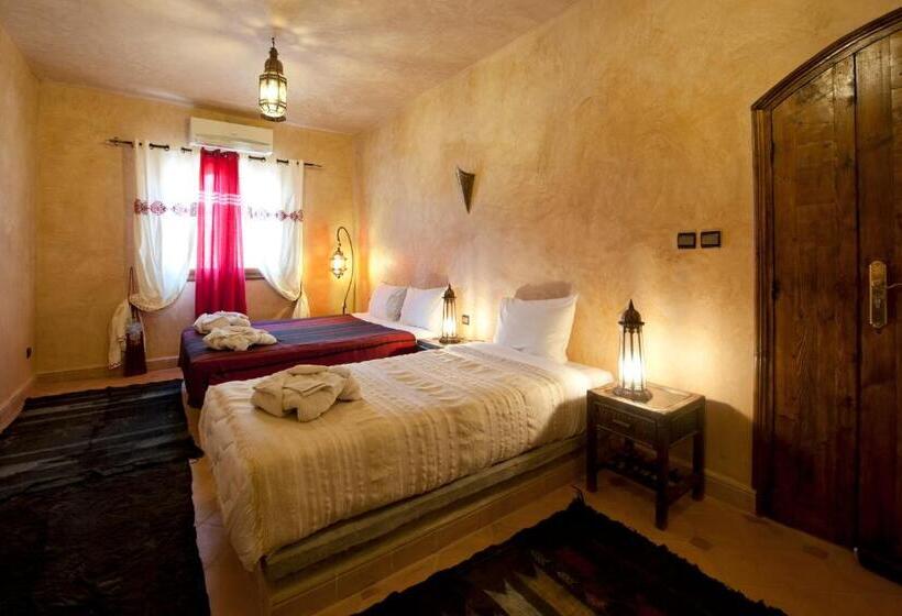 חדר סטנדרט לשלושה, Kasbah La Cigogne