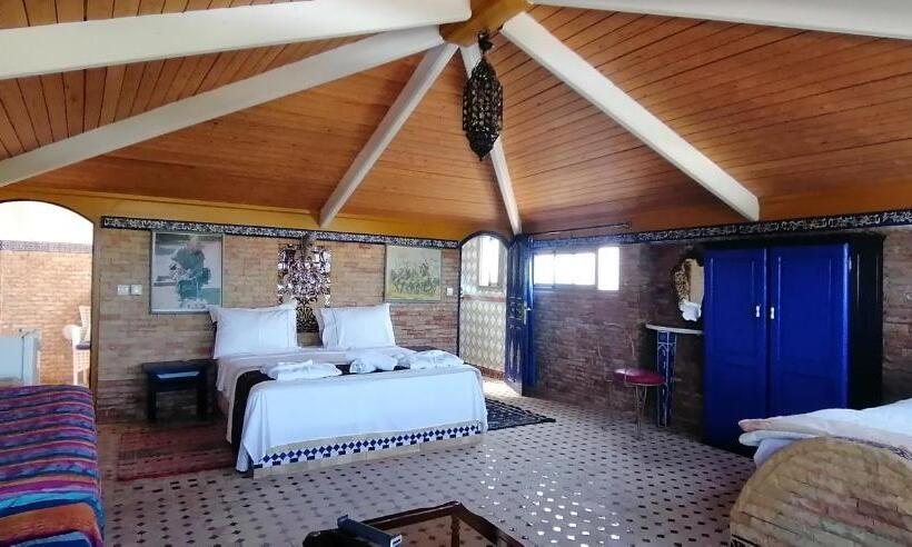 豪华房间, Pasta Plaza