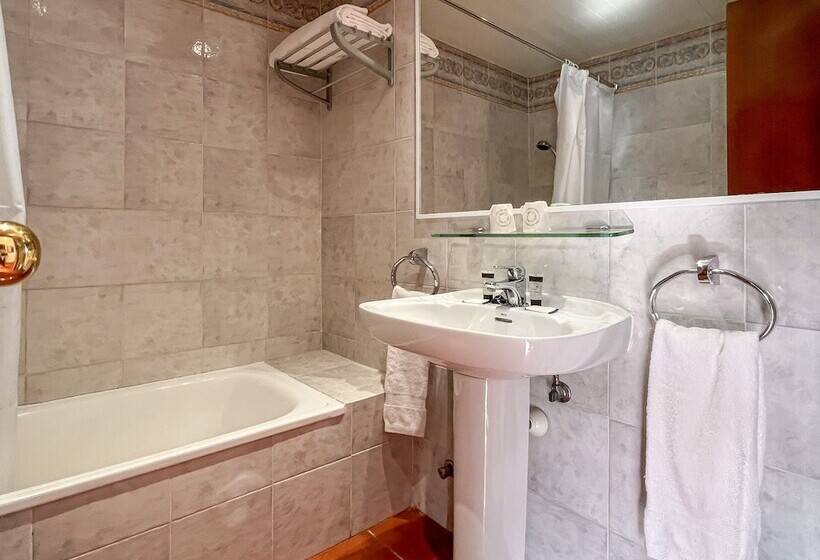 스탠다드 트리플 발코니 룸, RVHotels Mar de Tossa