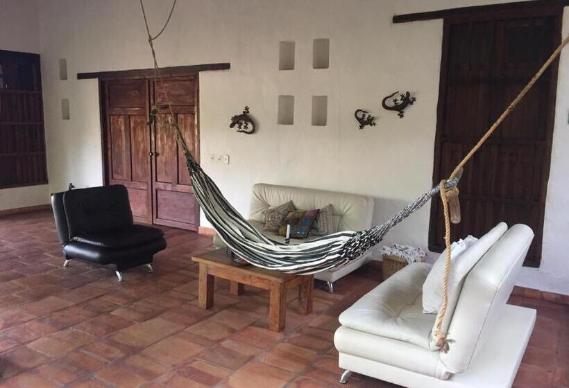 스위트, Achiotte Masaya Collection