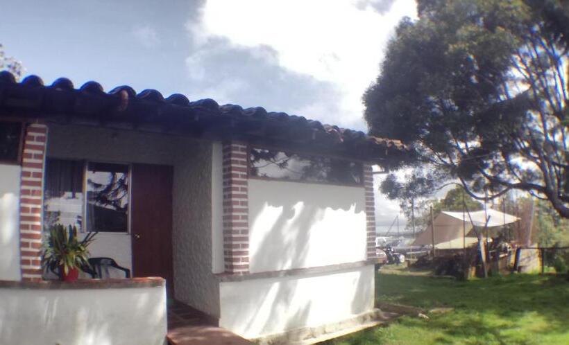 スタンダードトリプルルーム, Al Bosque Hostel & Glamping