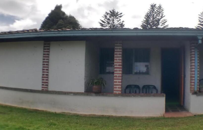 デラックストリプルルーム, Al Bosque Hostel & Glamping