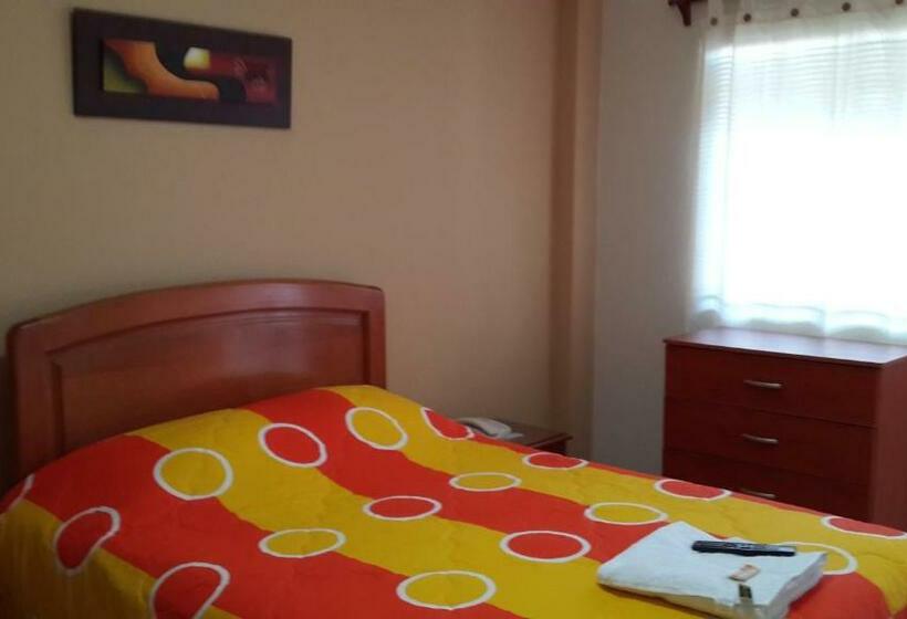 スーペリアシングルルーム, Hostal La Casona