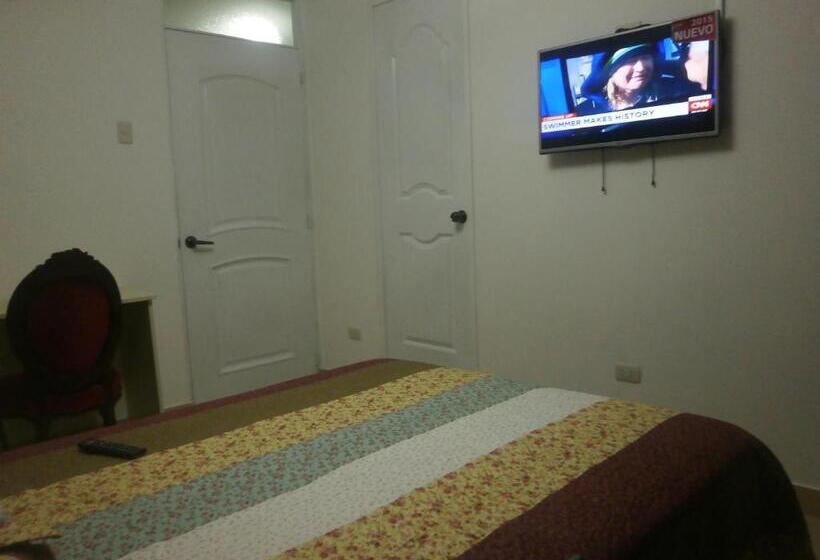 اتاق استاندارد, Strenua   Las Quintanas