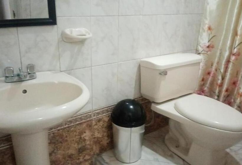 اتاق سوپریور با چشم‌انداز شهر, Strenua   Las Quintanas