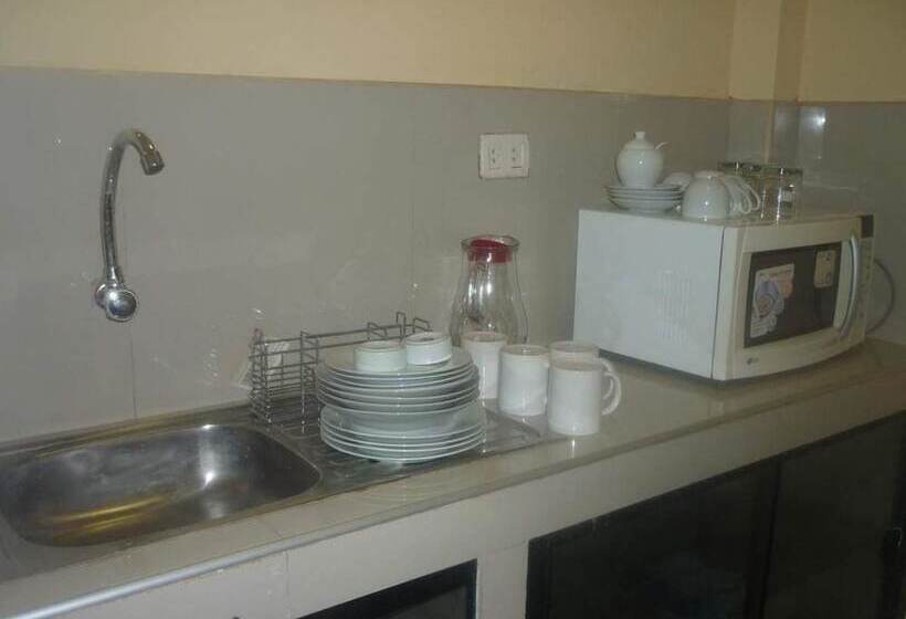 آپارتمان 1 خوابه همکف, Strenua   Las Quintanas