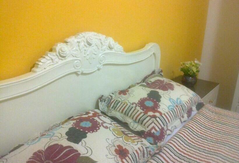 اتاق استاندارد, Strenua   Las Quintanas