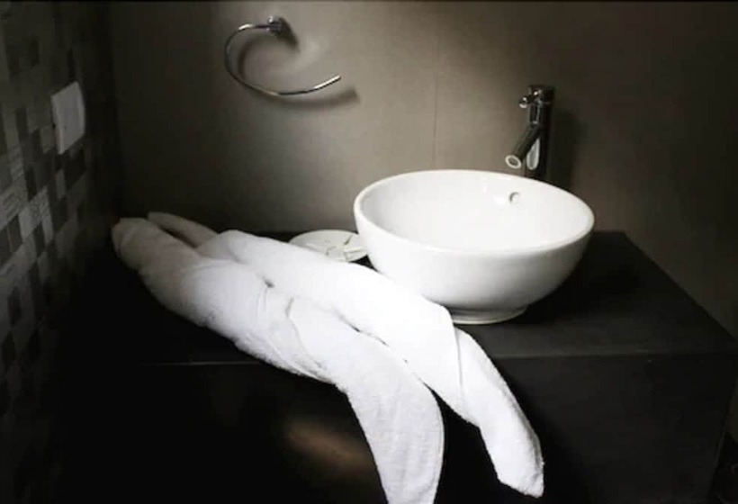 اتاق سوپریور, Banana S Adventure Hostel