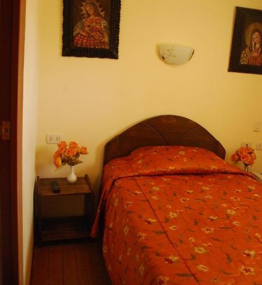 スタンダードシングルルーム, Hostal El Auqui