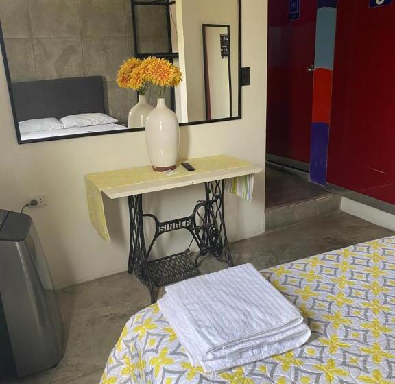 اتاق استاندارد با 2 تخت دوبل, Ica Adventures Ii