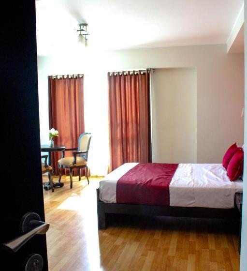 غرفة قياسية, Platinium