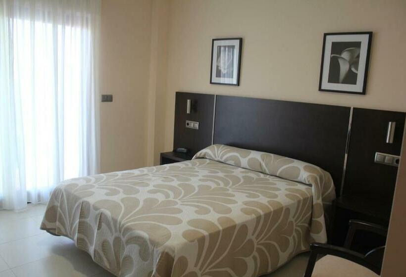 اتاق استاندارد با چشمانداز دریا, A Bota