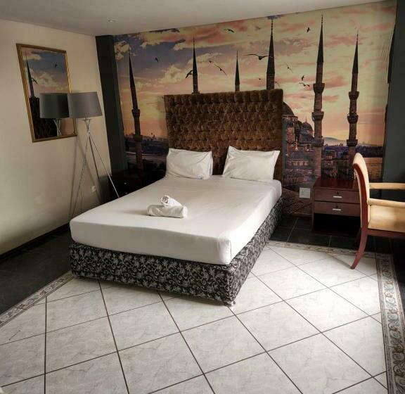 标准单人间, Atlantis 2