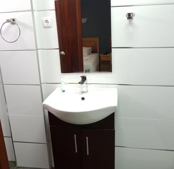 标准间, Atlantis 2