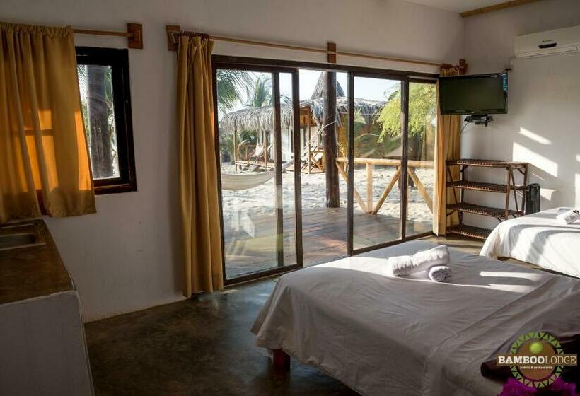 スタンダード４人部屋, Bamboo Lodge