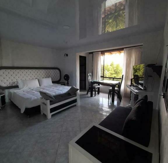 Suite met Kingsize Bed, Campestre Los Nogales