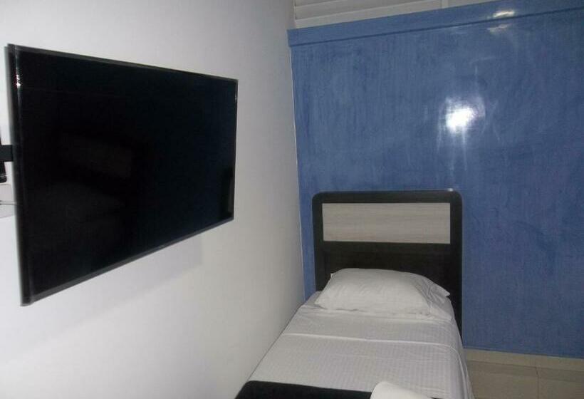Quarto Economy, Casa Jac