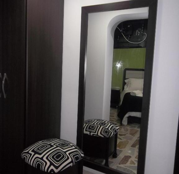 Quarto Estandar, Casa Jac