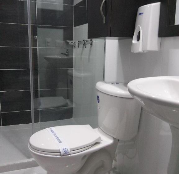 Quarto Superior, Casa Jac