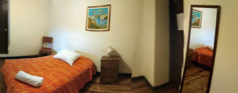 غرفة قياسية فردية, El Tuco