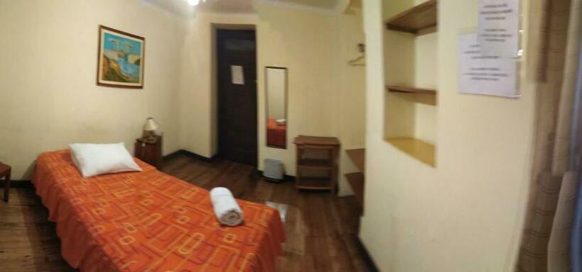 غرفة قياسية فردية, El Tuco