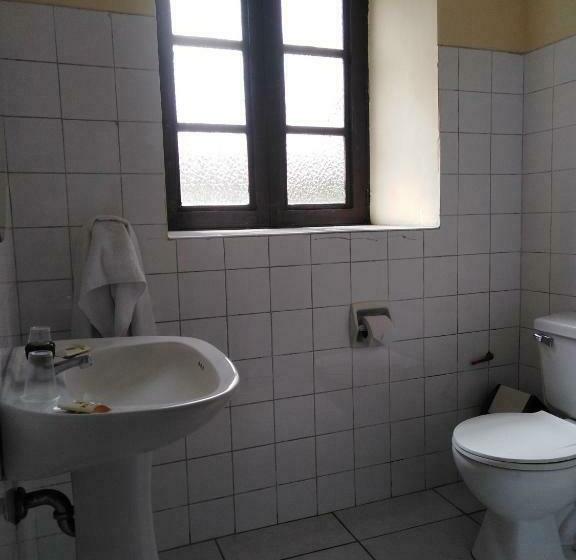 غرفة قياسية, El Tuco