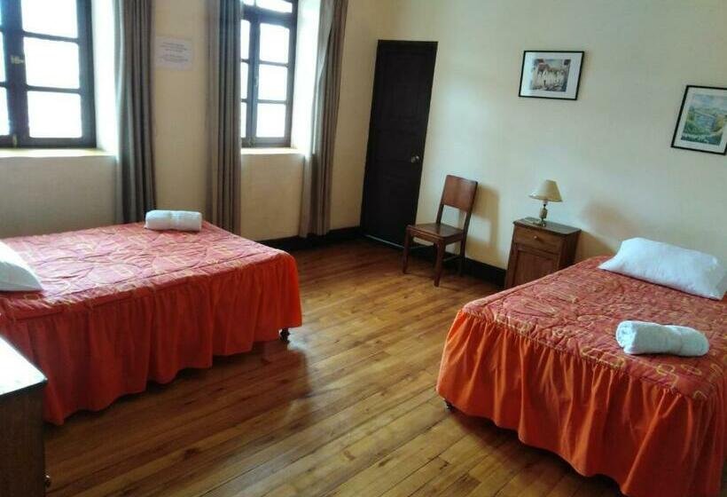 غرفة قياسية, El Tuco