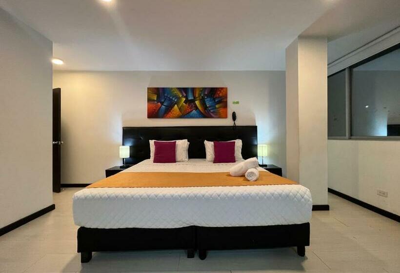 Номер Стандарт, Ferias Park