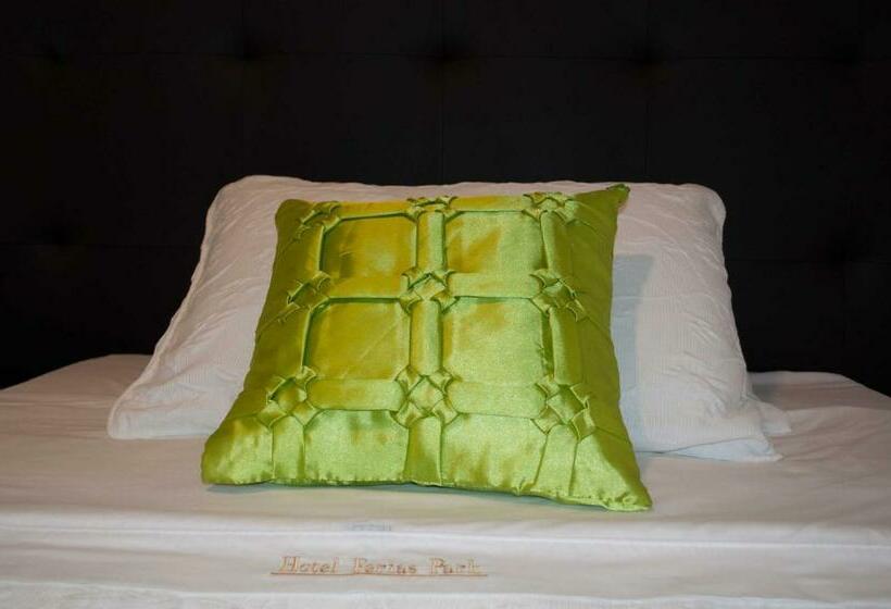 Номер Стандарт Индивидуальный, Ferias Park