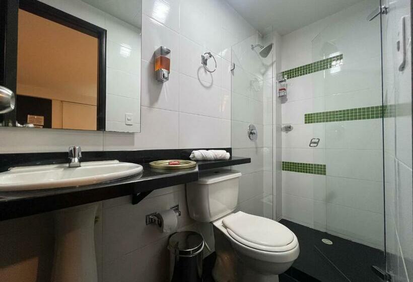 Номер Стандарт, Ferias Park