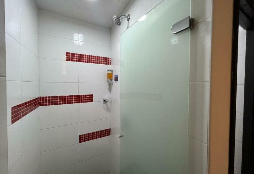 Номер Стандарт, Ferias Park