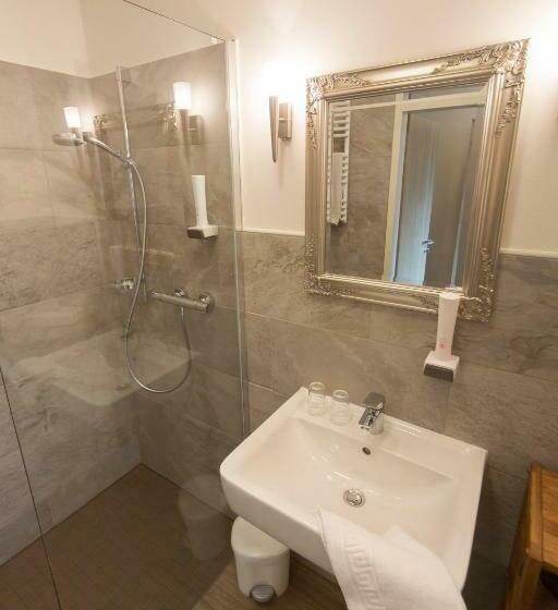 غرفة قياسية, Hasseröder Burg