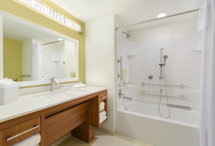 Люкс Адаптированный для Инвалидов, Home2 Suites By Hilton Youngstown West/austintown
