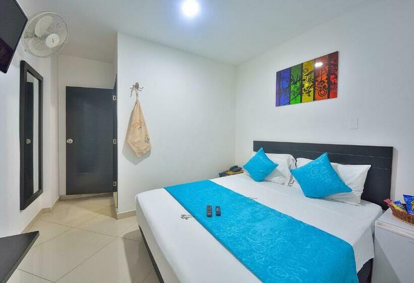 Номер Стандарт, La Pera