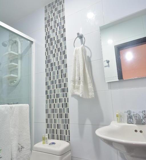 Номер Стандарт, La Pera