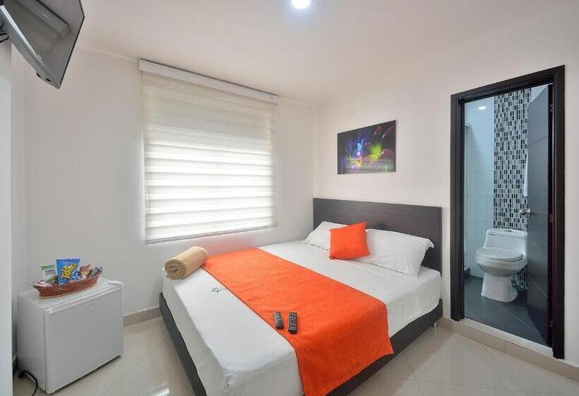 Номер Стандарт, La Pera