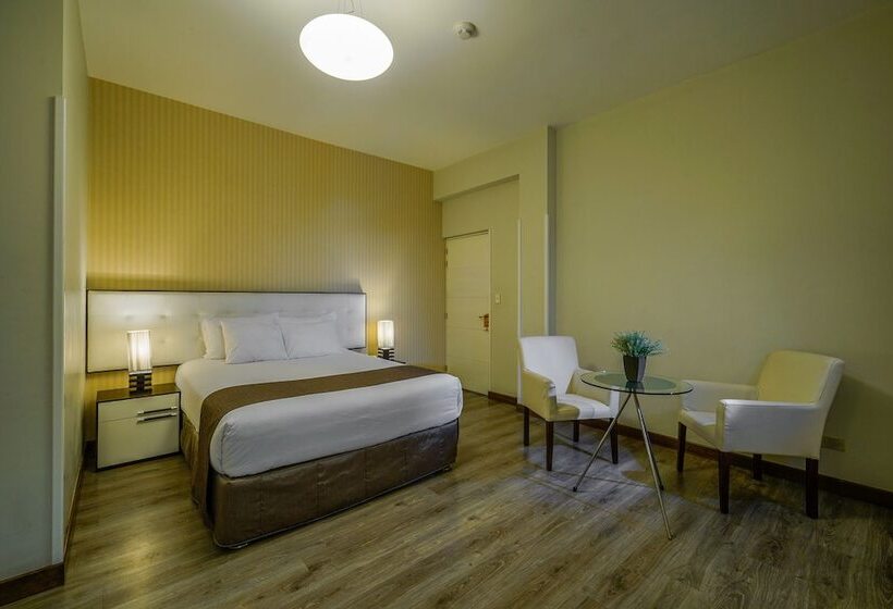 غرفة قياسية, Limaq