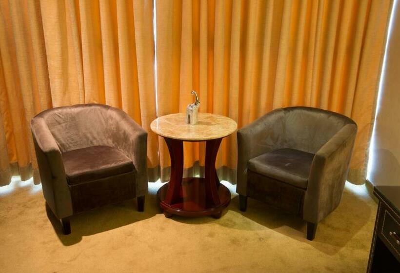 주니어 스위트, Luxury Inkari