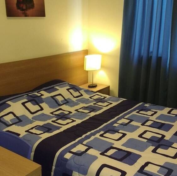 Номер Стандарт, Paris Lima