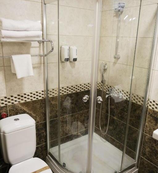 标准间, Troia Tusan