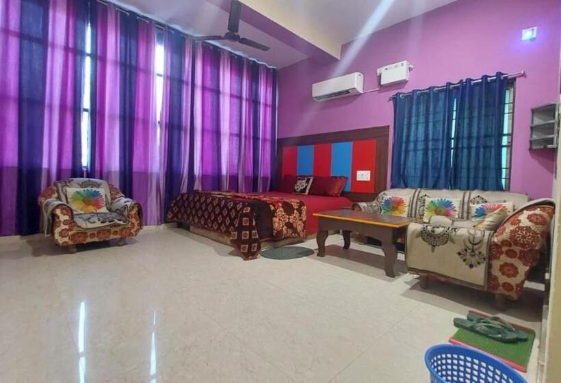 Номер Deluxe Кровать Кинг, Aradhya Regency Near Konark Sun Temple By Morservices