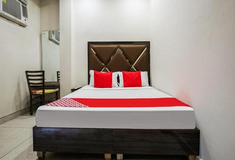 Chambre Triple Classique, O Sunrise