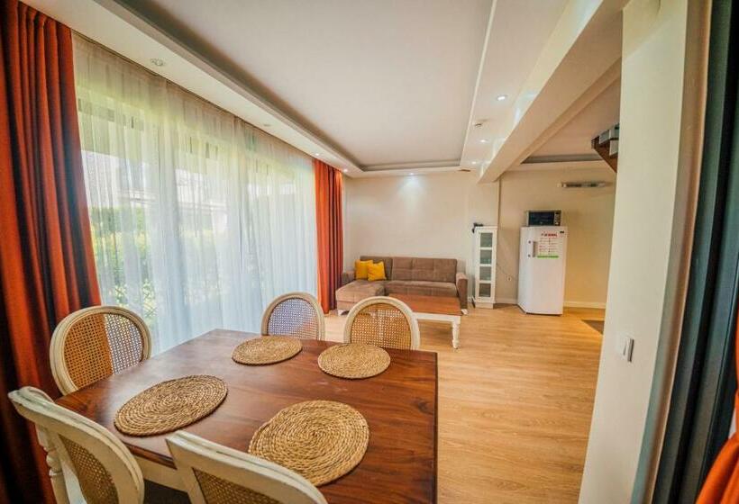 １ベッドルームデュプレックスビラ, Sapanca Cayir Cimen Otel