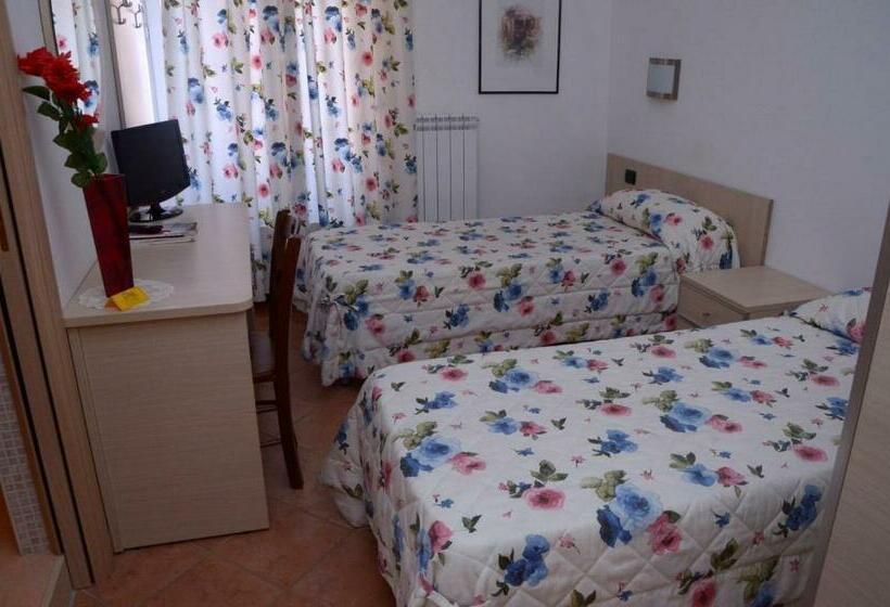 اتاق استاندارد, B&b Le Quattro Fontane