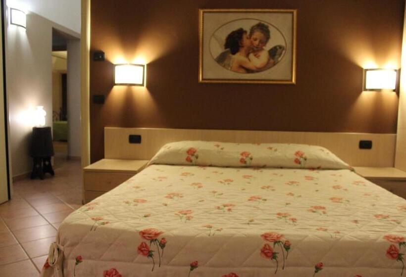 اتاق استاندارد سه نفره, B&b Le Quattro Fontane