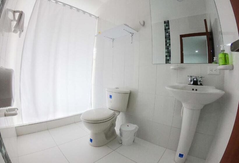 豪华家庭房间, Estación Sabana