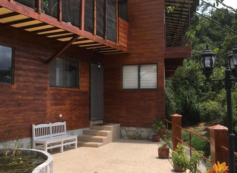 חדר לארבעה סטנדרטי עם מרפסת, Mirador Finca Morrogacho