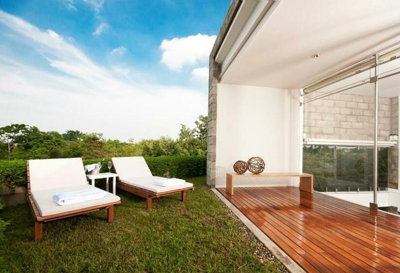 スタンダードルーム, Acquasanta Lofts