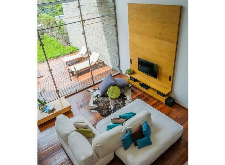 جناح, Acquasanta Lofts