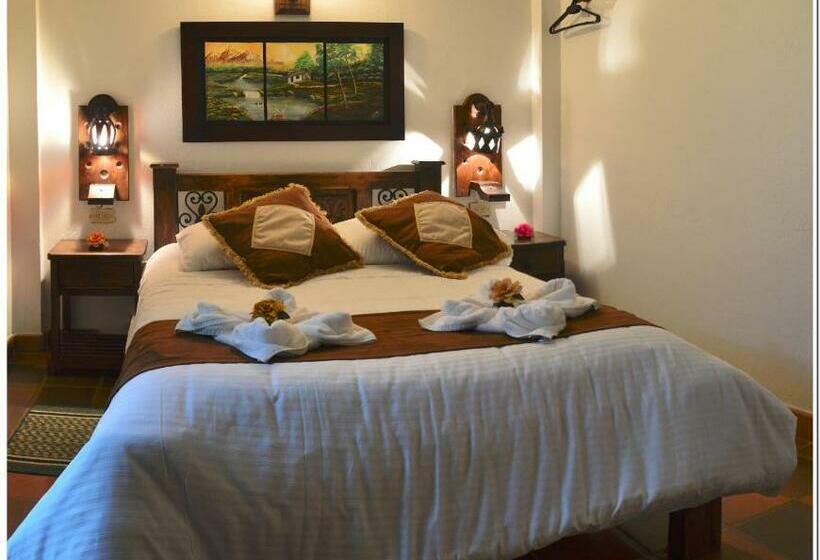 스탠다드 룸, Antonio Nariño